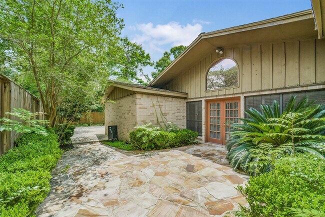 Foto del edificio - 5147 Beechnut St