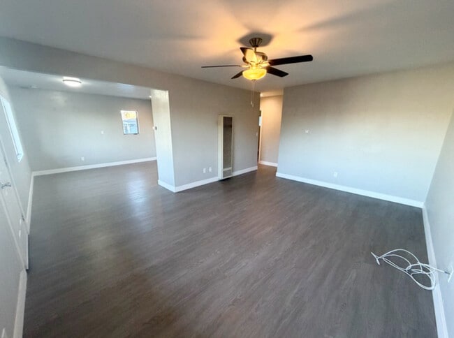 Foto del edificio - Stylish 2-Bedroom Upstairs Retreat