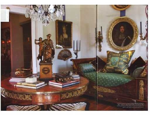 Rooms - 931-935 Dauphine St