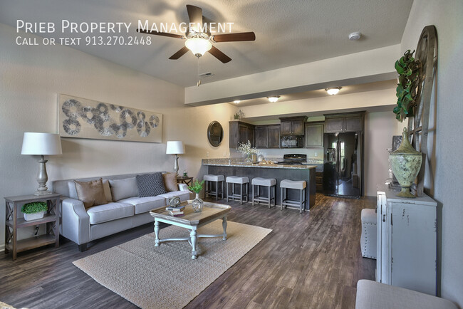 Foto del edificio - Parkview Townhome - Available September 19th