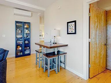 Foto del edificio - CONDO