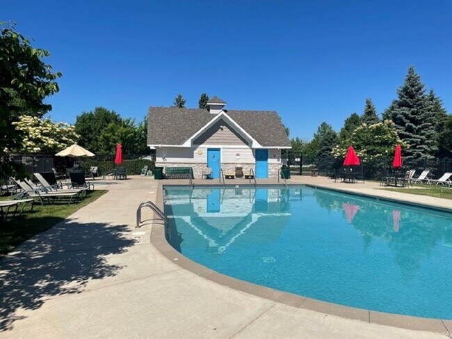 Foto del edificio - 15573 June Grass Ln