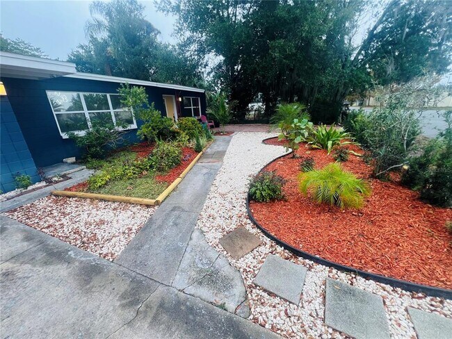 Foto del edificio - 1055 Cherokee Ave