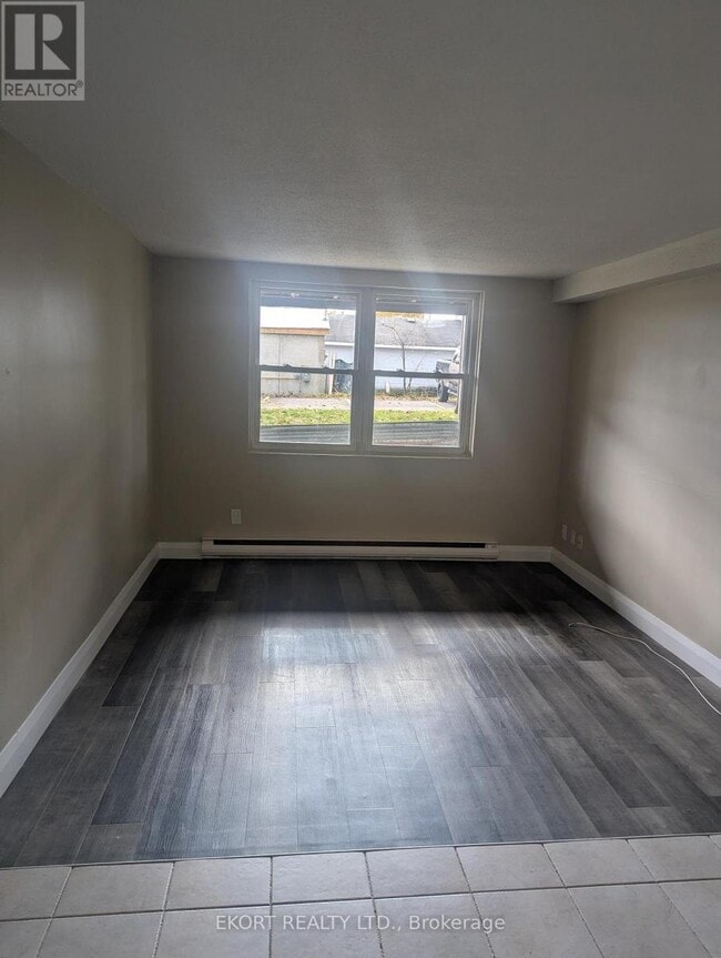 Photo du bâtiment - 45 Cannifton Rd