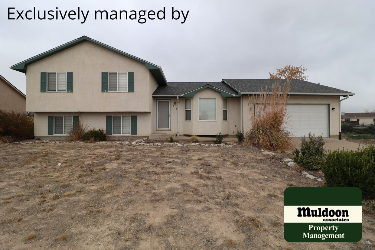 Lovely Pet Friendly Pueblo West home! Com... - Lovely Pet Friendly Pueblo West home!  Com...