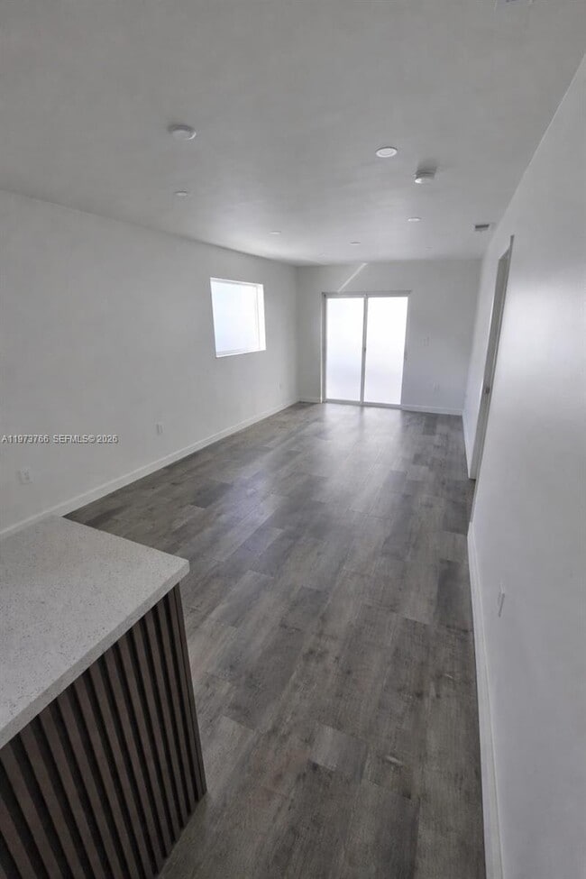 Foto del edificio - 6624 W 22nd Ln