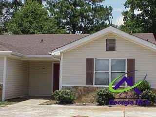 Foto del edificio - 209 Woodcrest Cir