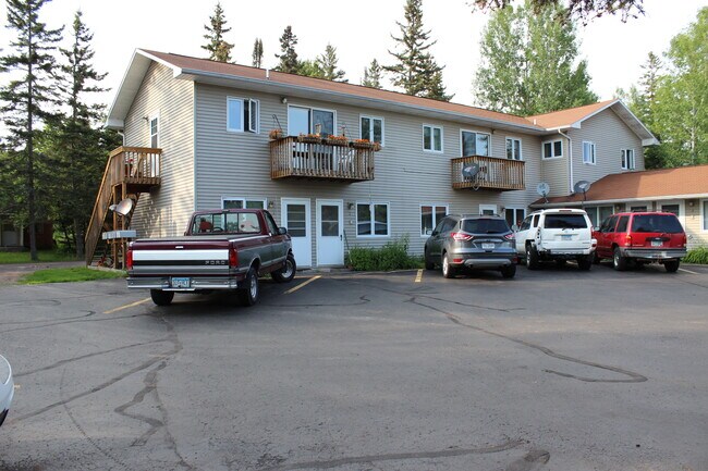 Building Photo - 5427 N Shore Dr