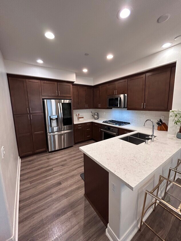 20 Apartments for Rent in 90245, CA Westside Rentals