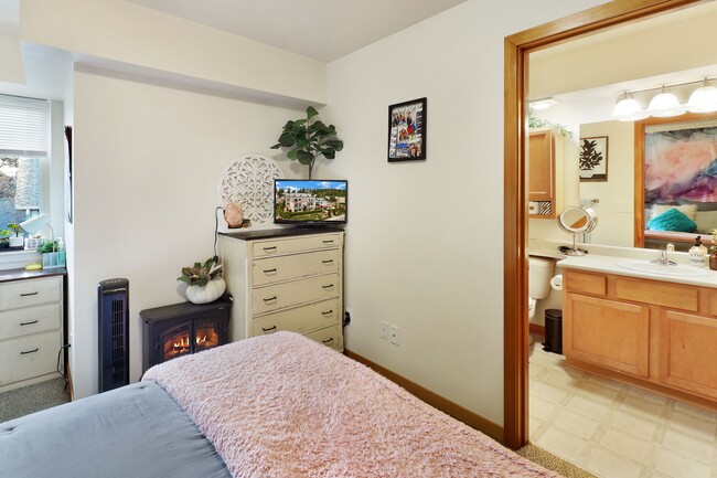 Foto del edificio - 2020 Taylor Ave