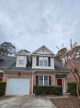 Building Photo - 5006 Carleton Dr