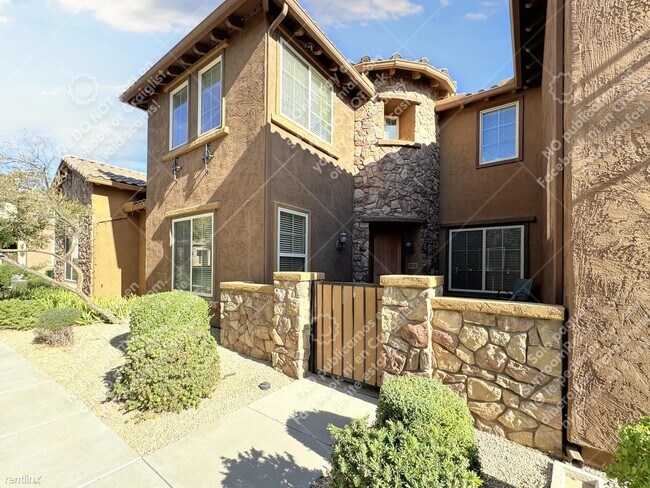 Building Photo - 3 br, 2.5 bath Duplex - 3885 E Melinda Dr
