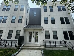 Building Photo - 1821 I St NE