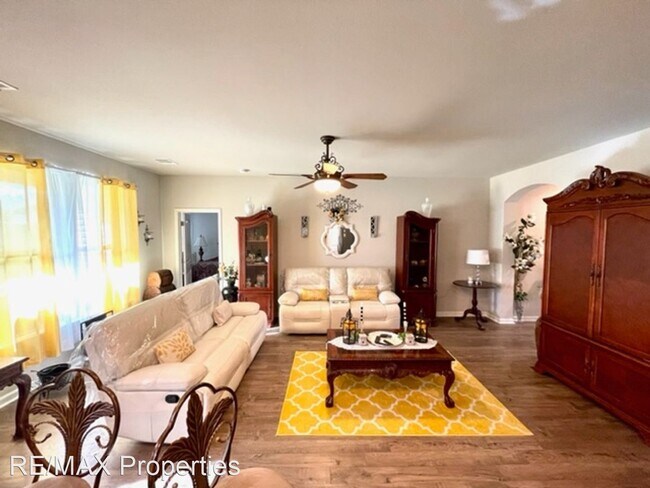 Building Photo - 3 br, 2 bath House - 39356 Legacy Lake Drive