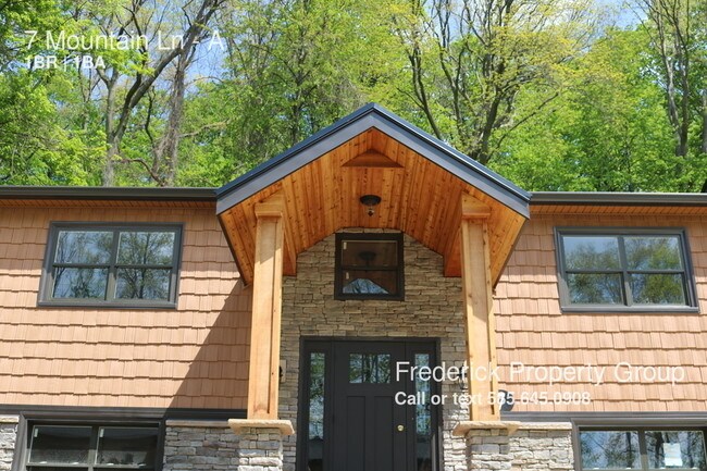 Foto del edificio - 7 Mountain Ln