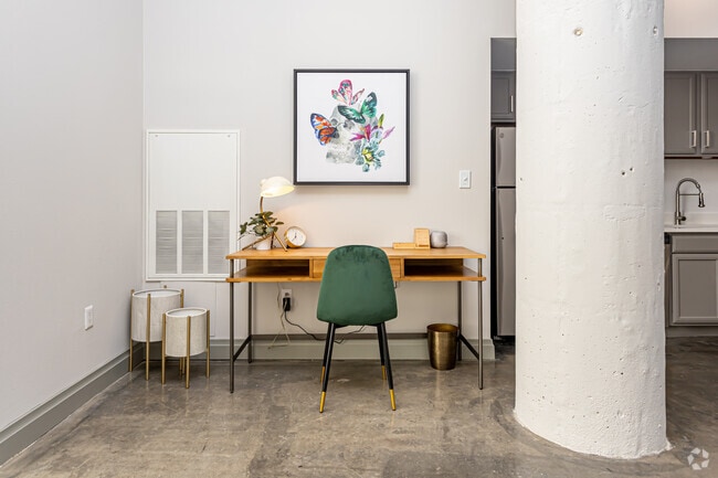 2BR, 2BA - 1,550SF - American Can Apartments