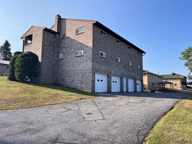 Foto del edificio - 129 Lulay St