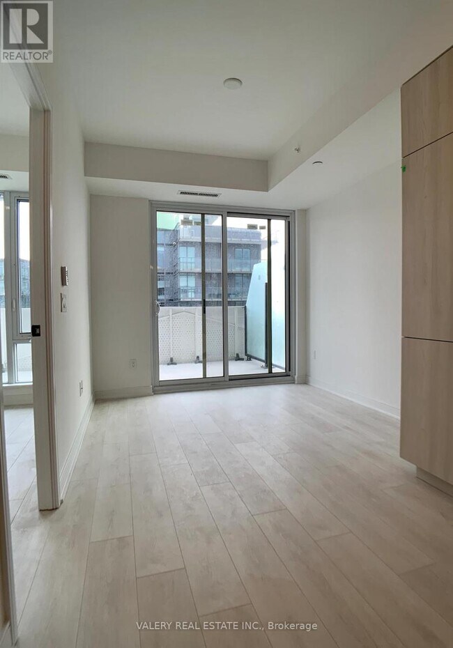 Photo du bâtiment - 60 Tannery Rd