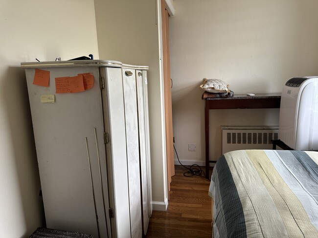 Extra bedroom 1 - 55 Austin Pl