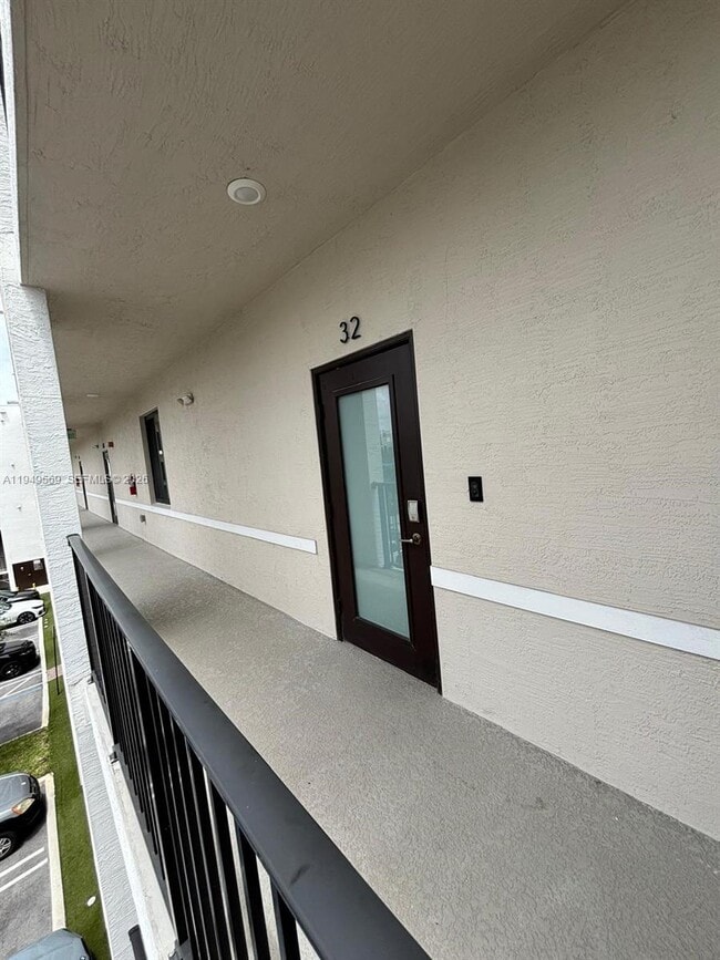 Building Photo - 4636 NW 84th Ave