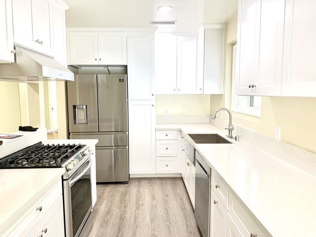 Foto del edificio - 11241 Pearl St