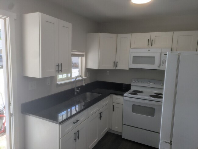 Foto del edificio - 2208 E McPherson Hwy