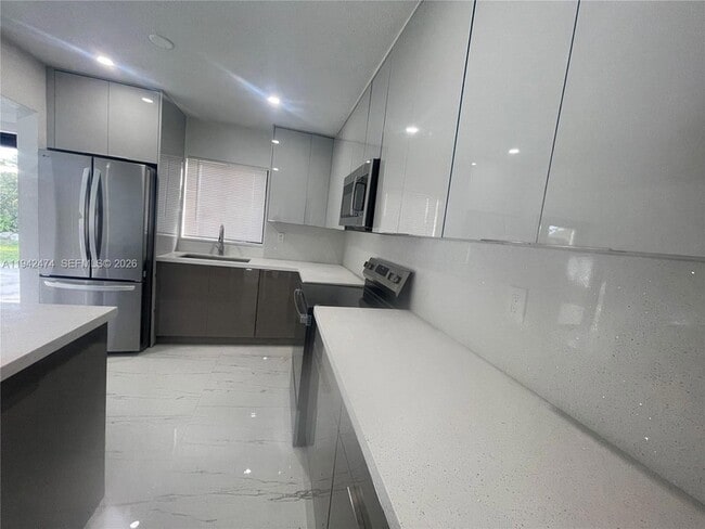 Foto del edificio - 9124 SW 180th St