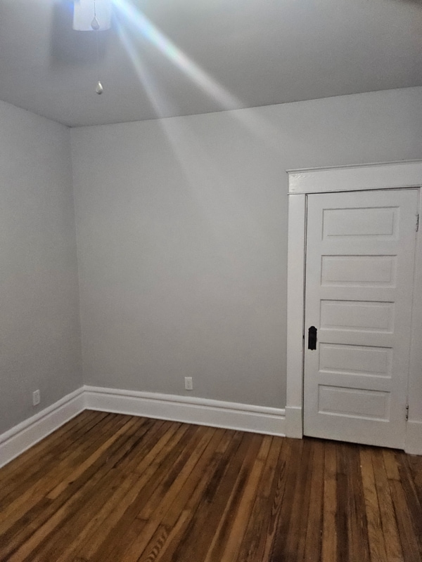 Foto del edificio - 1619 E Main St