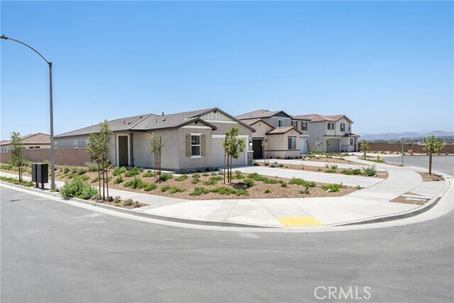Building Photo - 1231 Trojan Cir