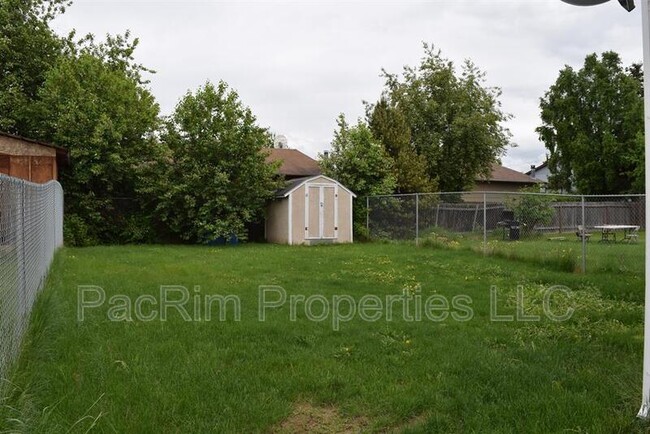 Building Photo - 3461 Nebula Cir