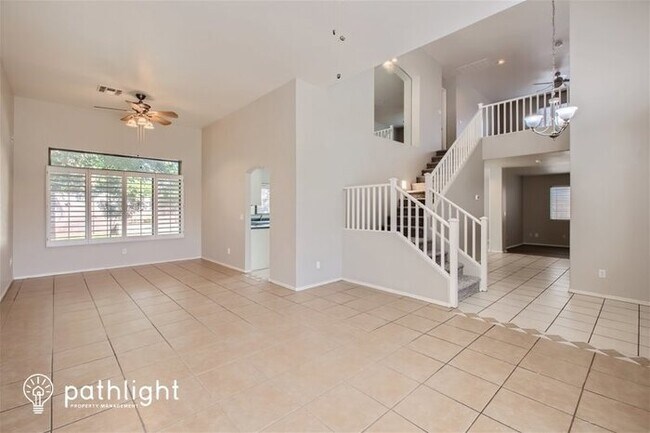 Foto del edificio - 10374 W Piccadilly Road, Avondale, AZ, 85392