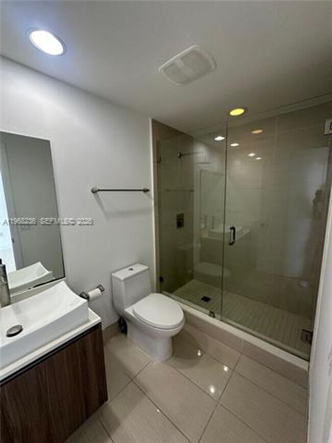 Foto del edificio - 201 SW 17th Rd