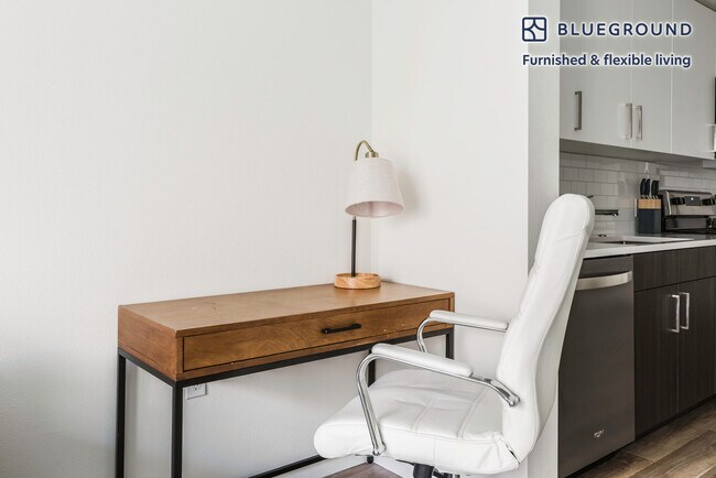 Foto del edificio - 22271 Foothill Blvd