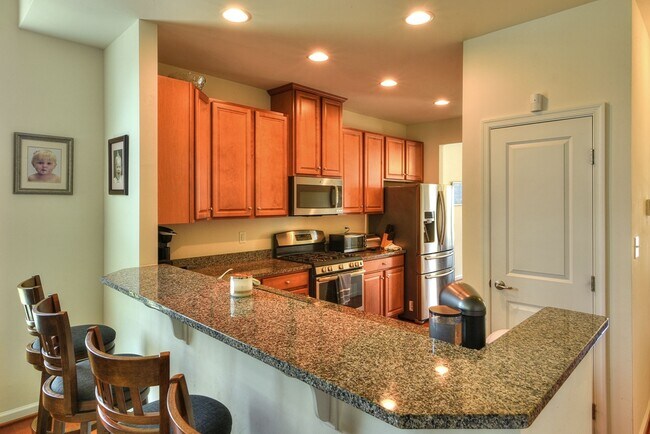 Building Photo - 18876 Timbercreek Dr