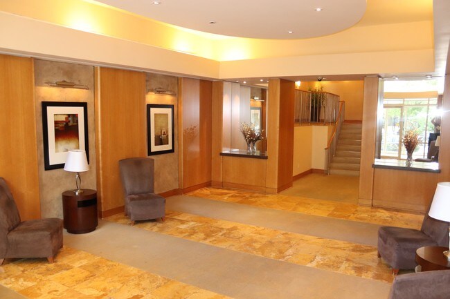 Building Lobby - 350 G St SW