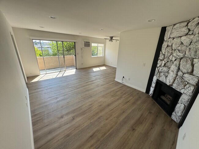 Foto del edificio - 3725 Glendon Ave