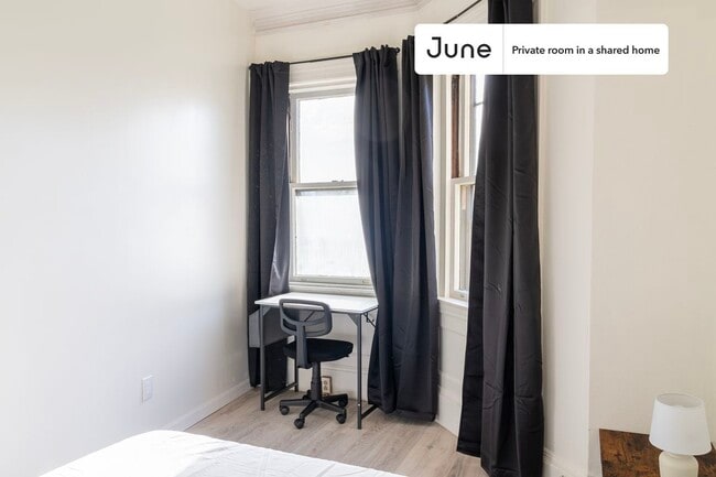 Photo - Private bedroom in 4 bed/1.5 bath Home