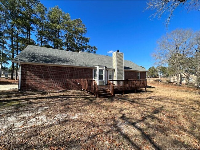 Foto del edificio - 21 Pineridge Dr