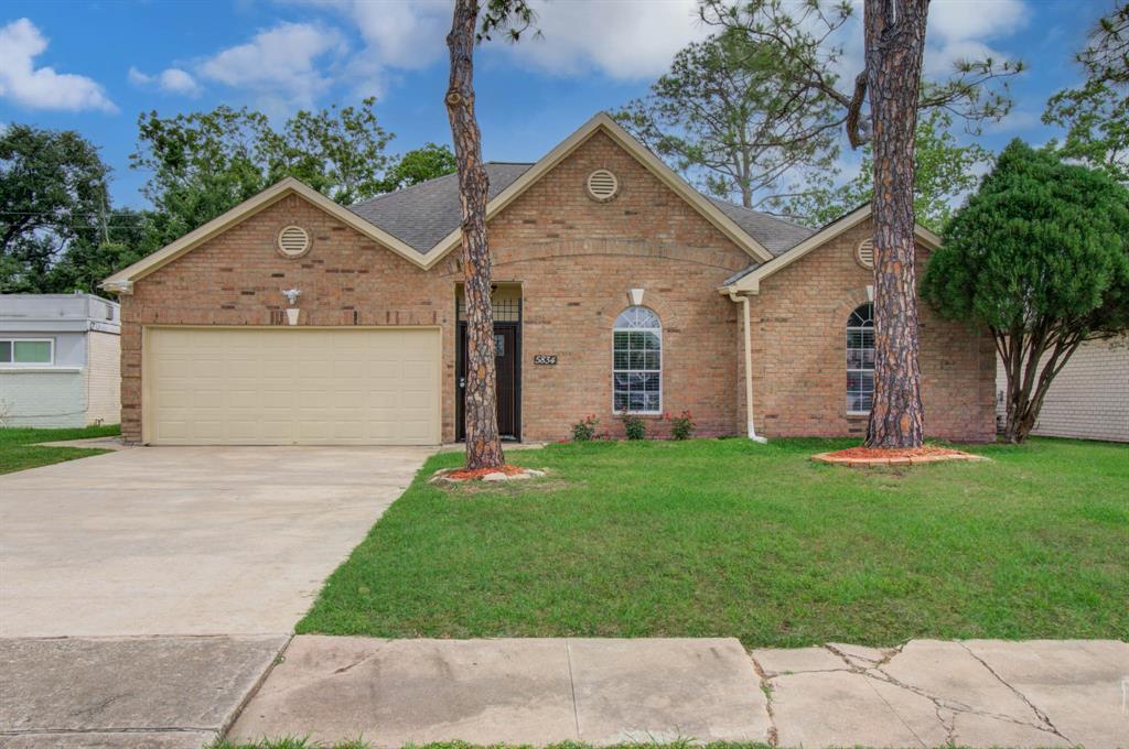 Foto principal - 5834 W Airport Blvd