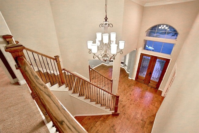 Building Photo - 2403 Haven Hill Dr