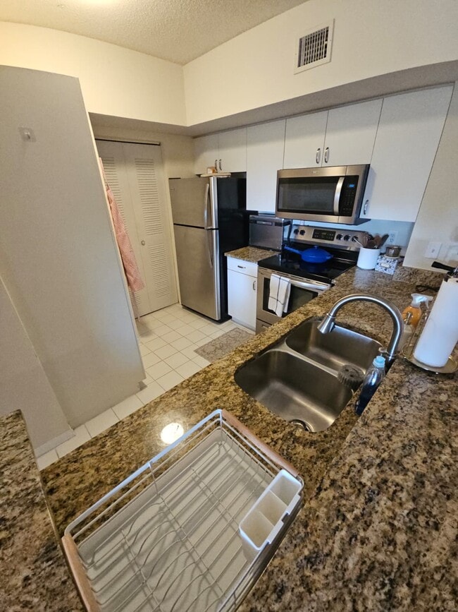 Foto del edificio - 1590 S 42nd Cir