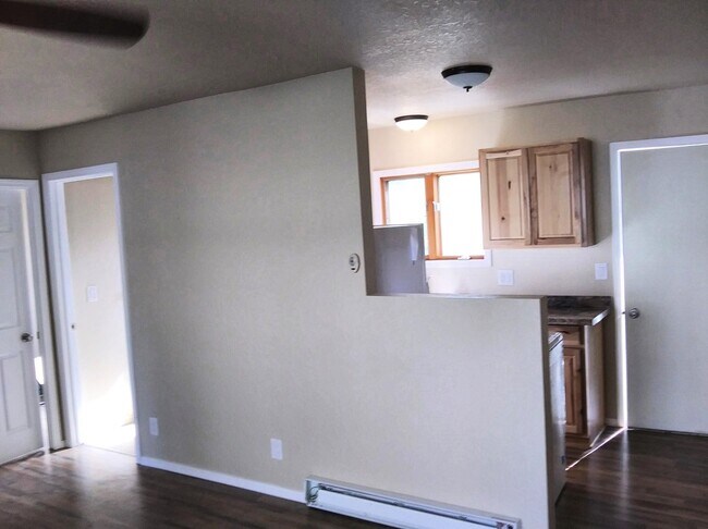 Foto del edificio - 2013 North Ave W