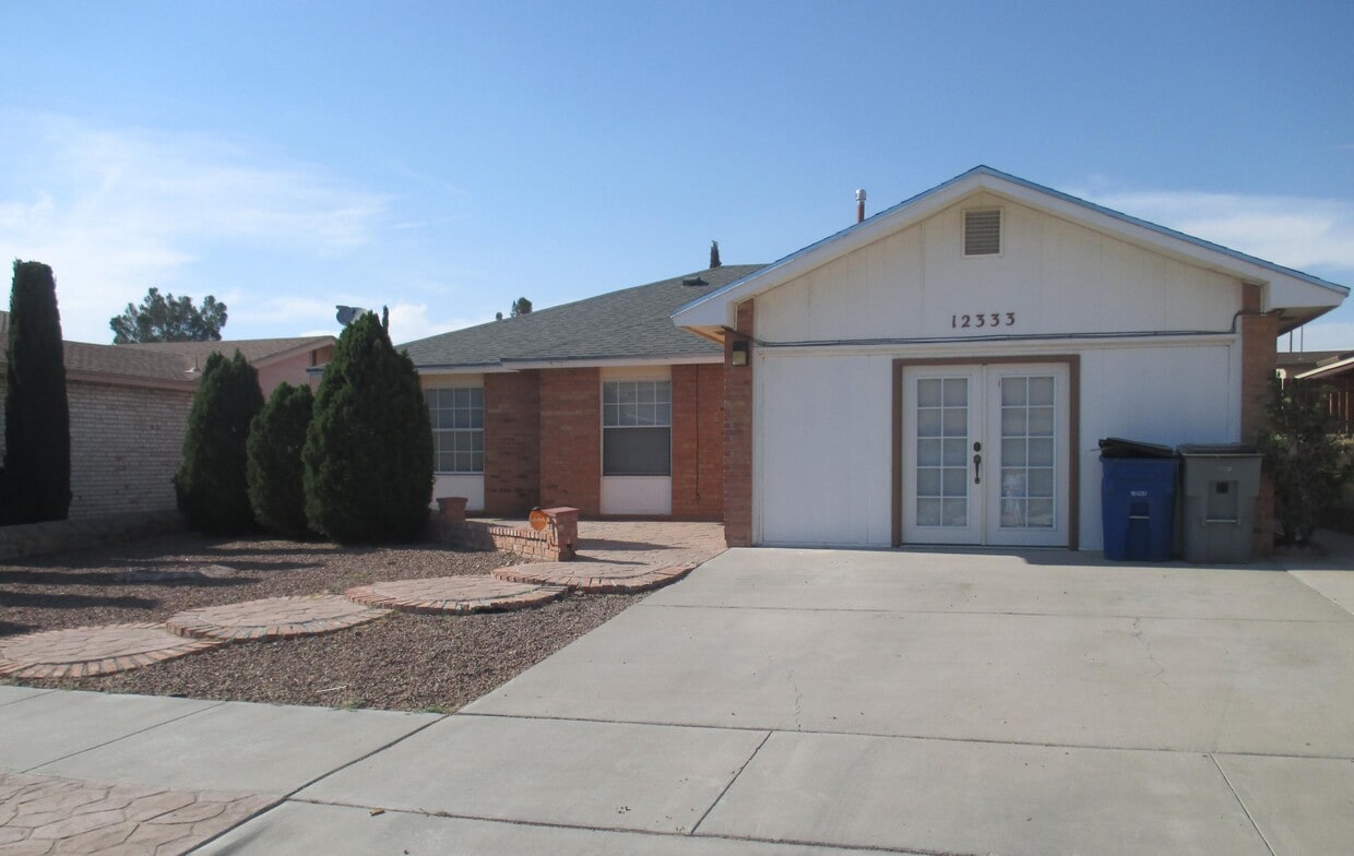 12333 Angie Bombach Ave, El Paso, TX 79928 House Rental in El Paso