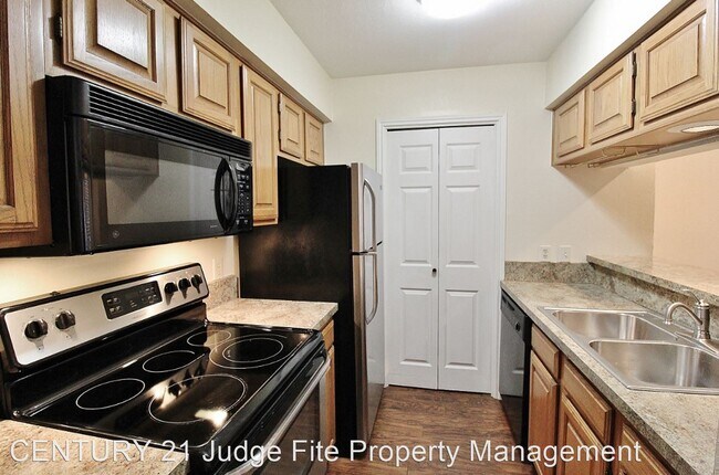 Foto del edificio - 2 br, 1 bath House - 2115 Saint Michaels D...