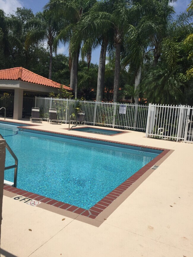 Foto del edificio - 7569 SW 109th Pl