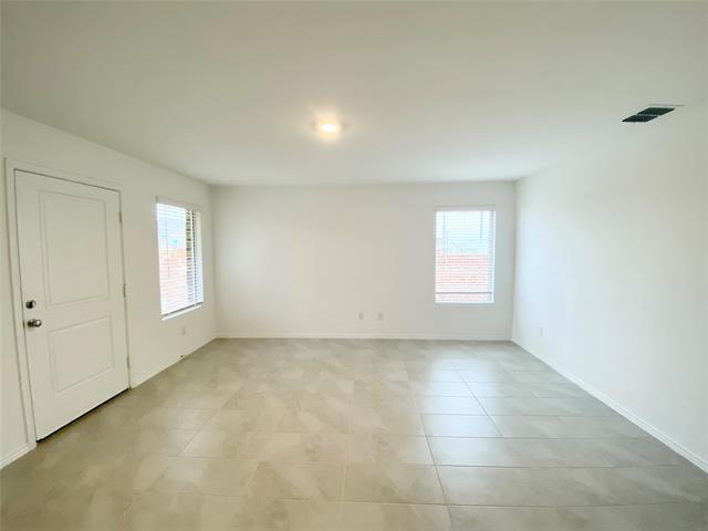 Foto del edificio - 6905 Adderly Rd