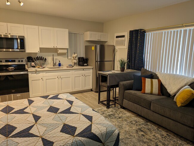 Foto del edificio - 2600 Middle River Dr