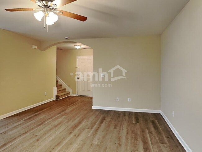 Foto del edificio - 4716 Byers Rd