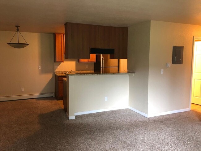 Foto del edificio - 2 bed 2 bath condo in a Central East Boulder location. Perfecting for Commuting!
