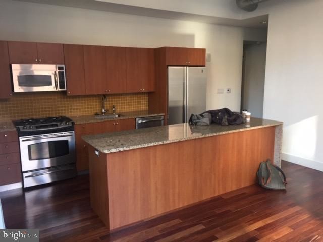 Foto principal - 1111 Locust St